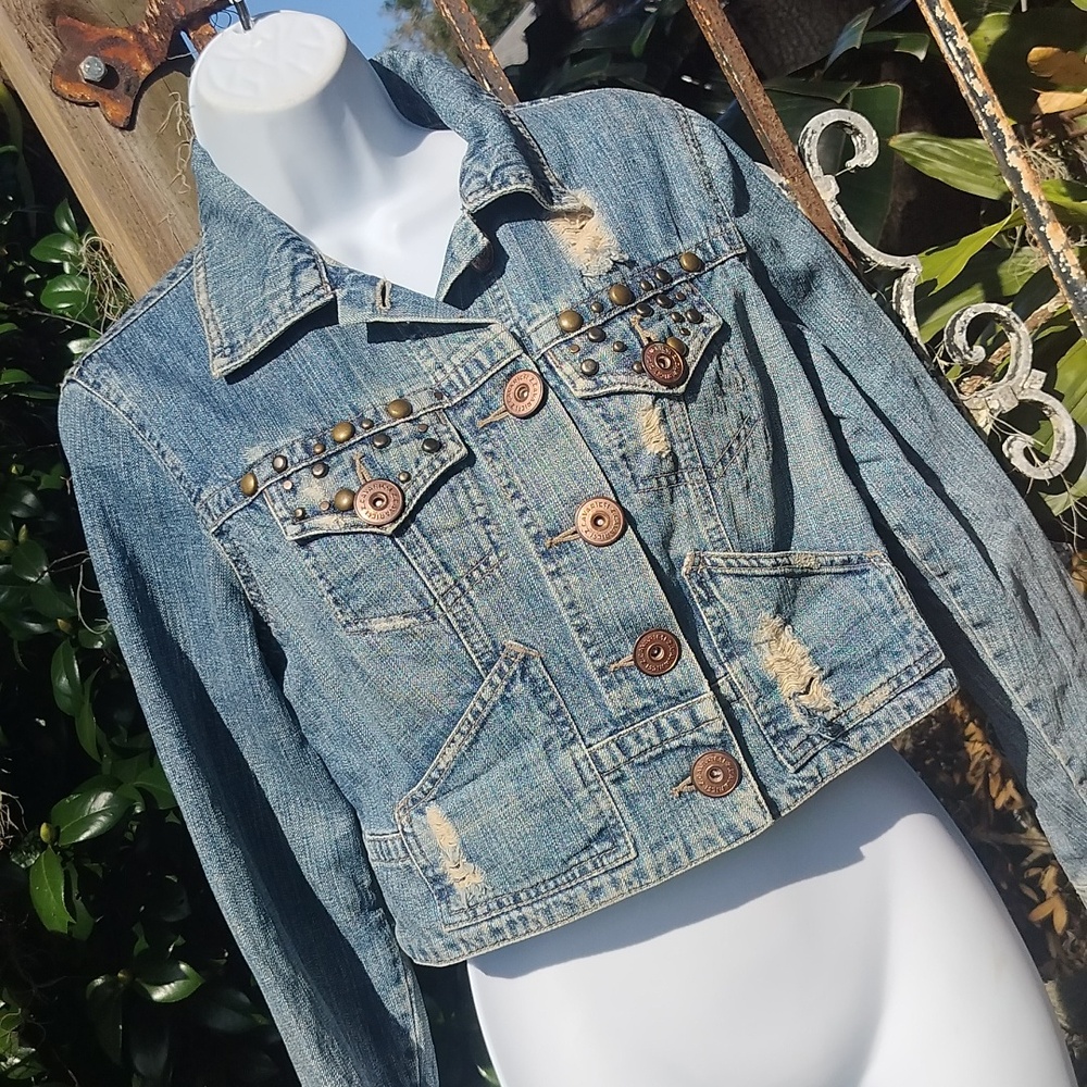 Z. Cavaricci '90s vintage, pre Y2K crop denim studded jacket small